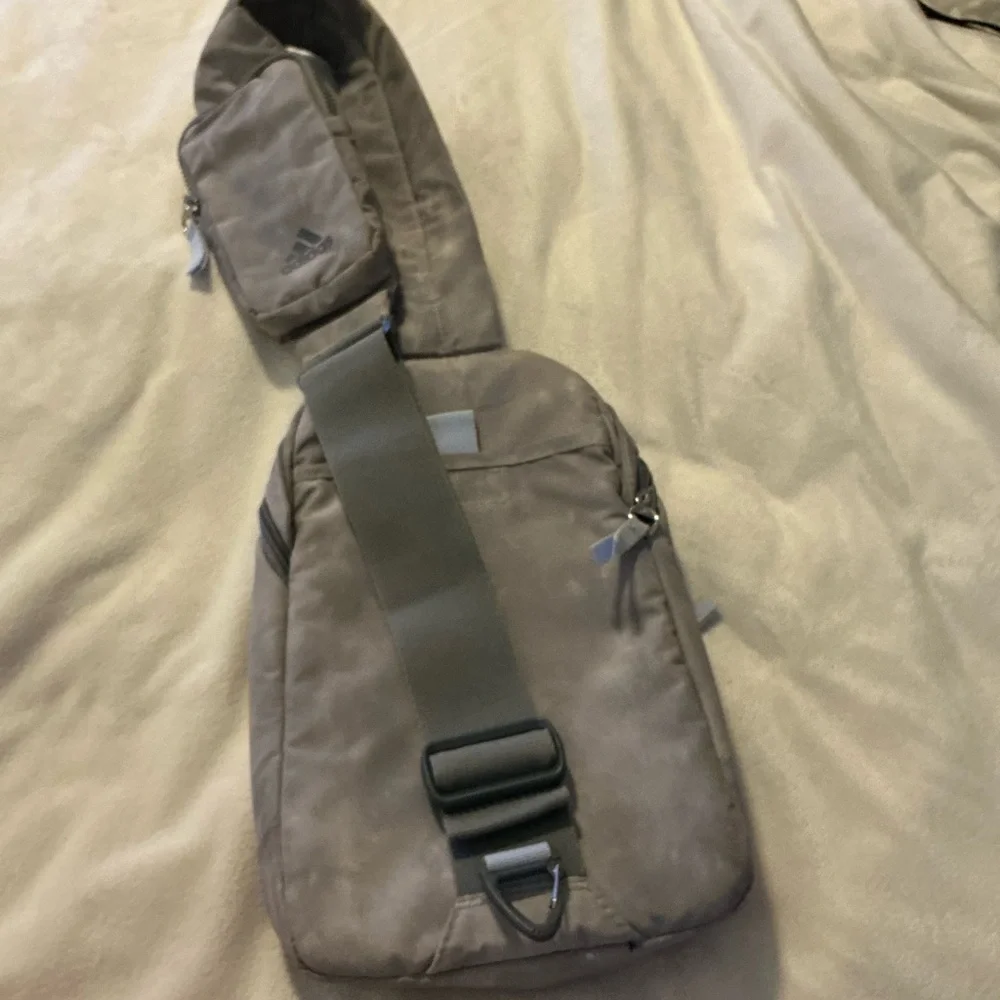 Adidas Gray Backpack - Picture 5 of 8